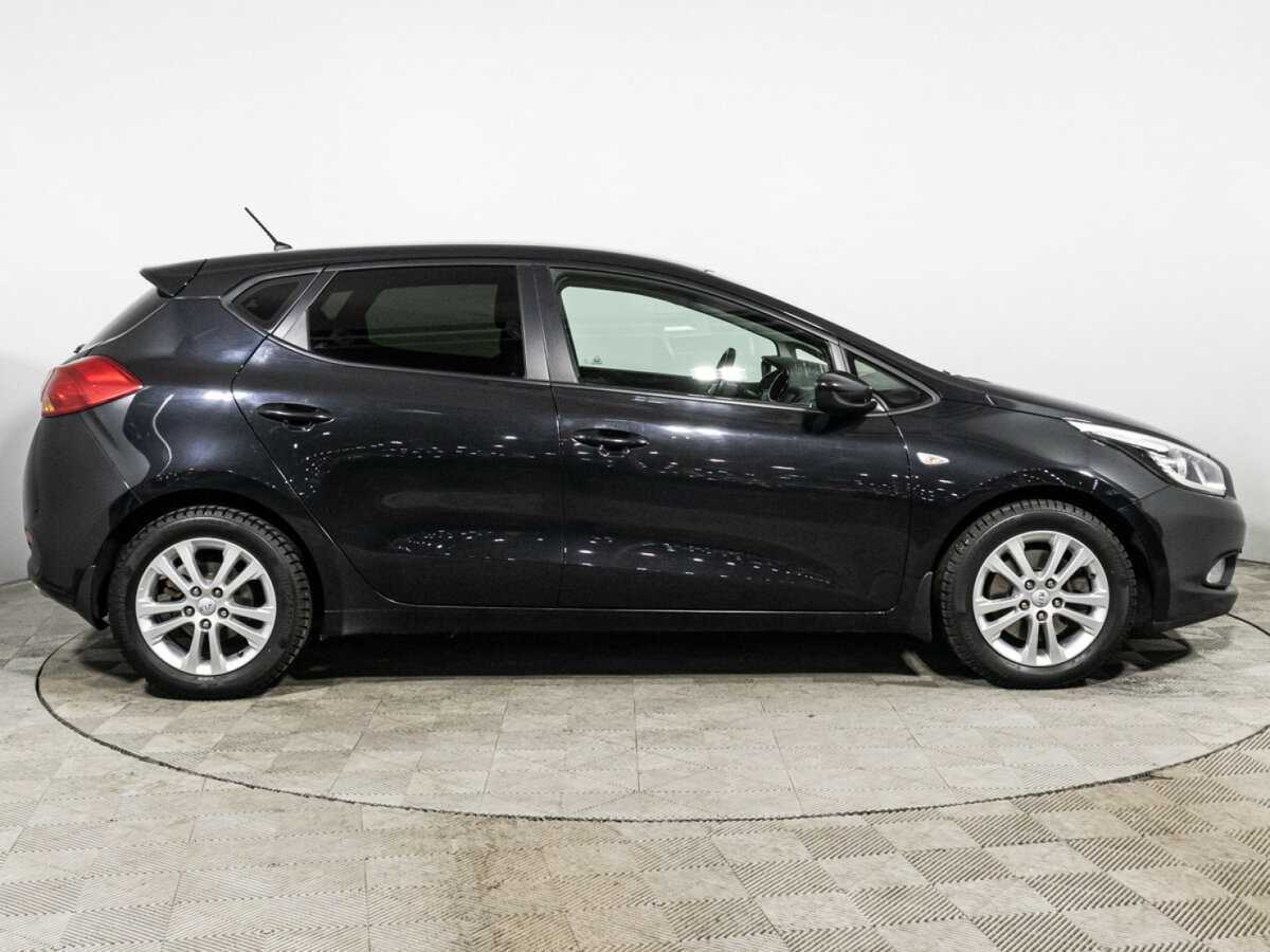 Kia Ceed с пробегом — 2015 год. Фото: #3