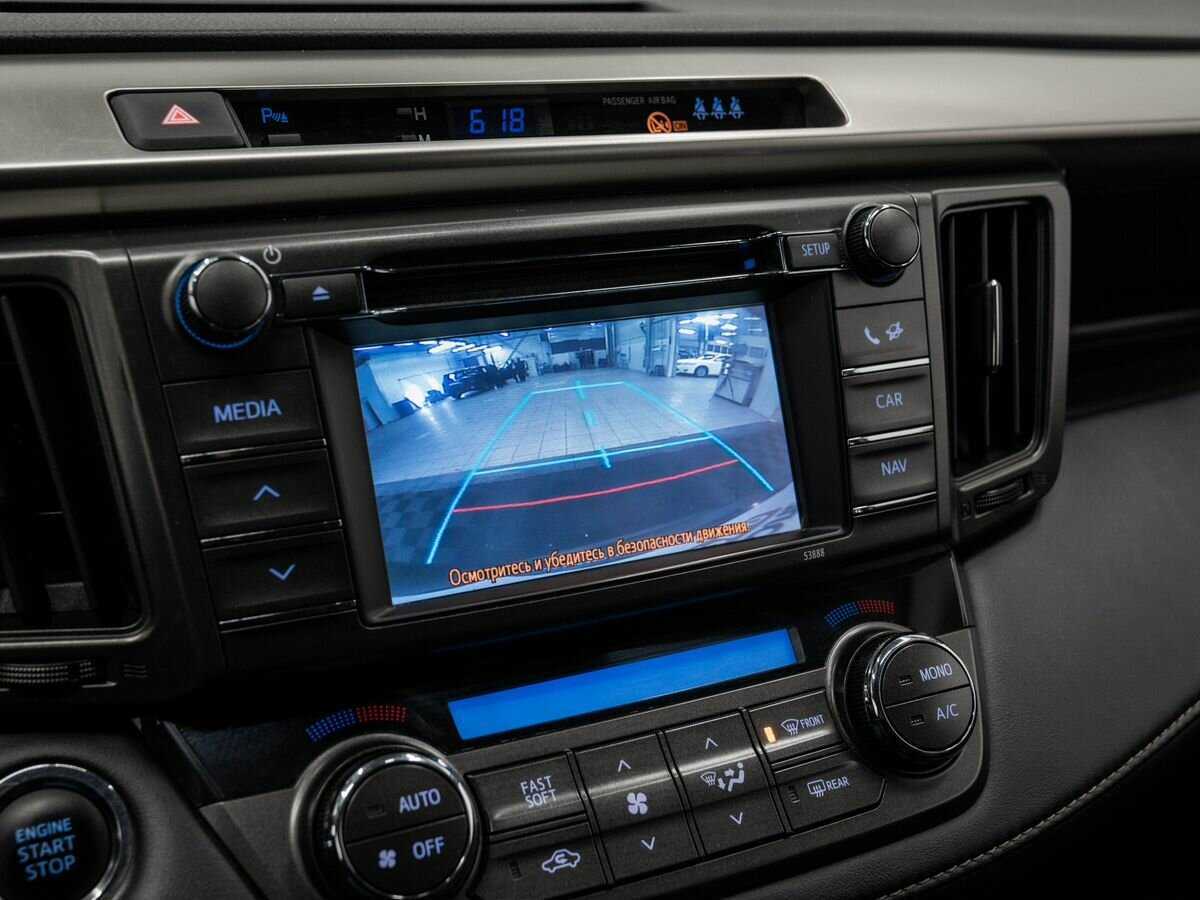 Toyota RAV4 с пробегом — 2013 год. Фото: #19