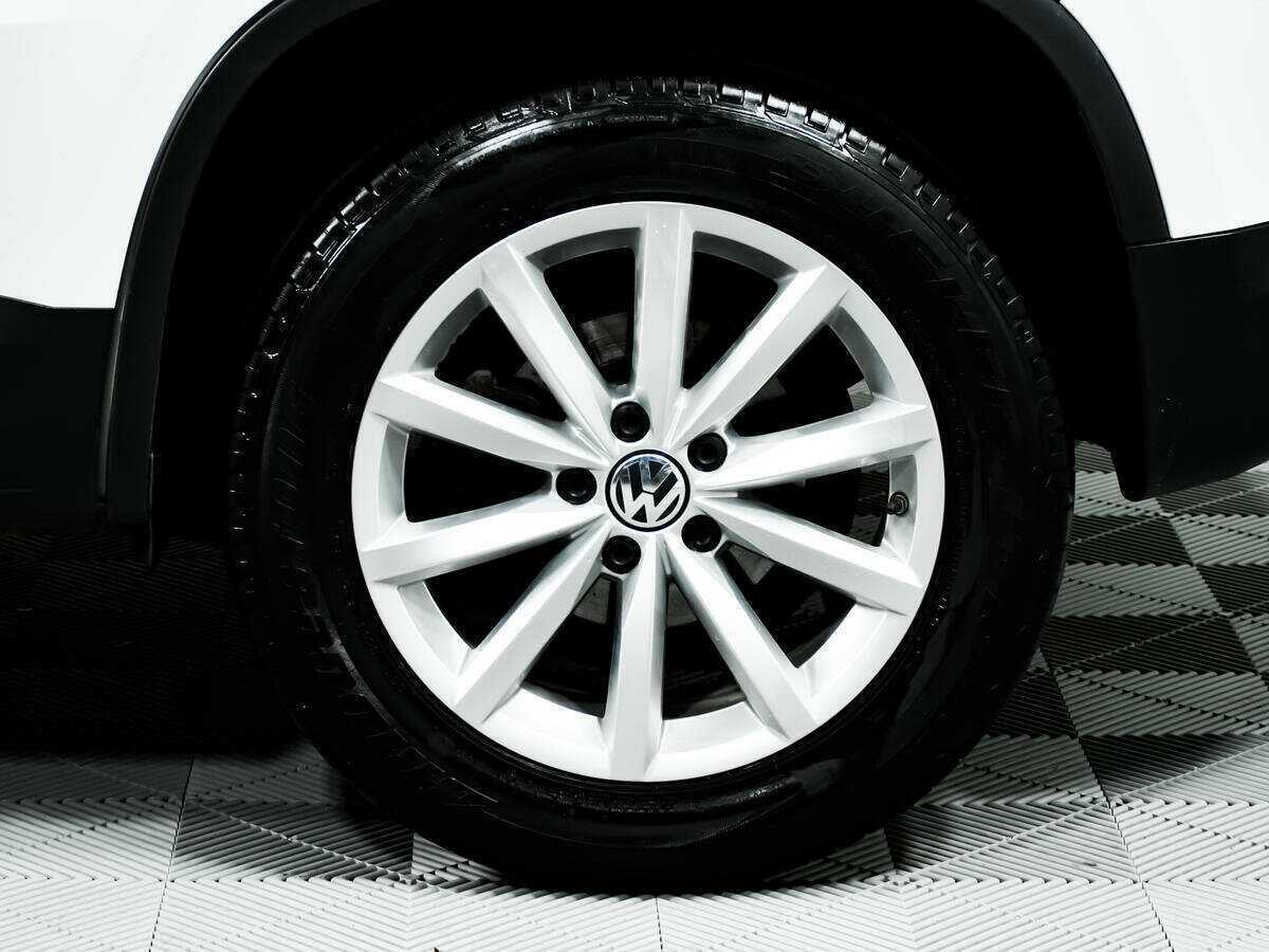 Volkswagen Tiguan с пробегом — 2016 год. Фото: #13