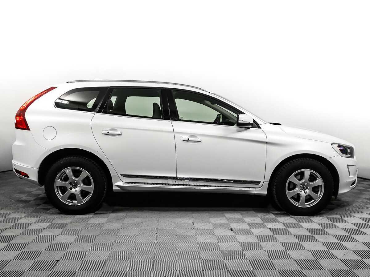 Volvo XC60 с пробегом — 2015 год. Фото: #3