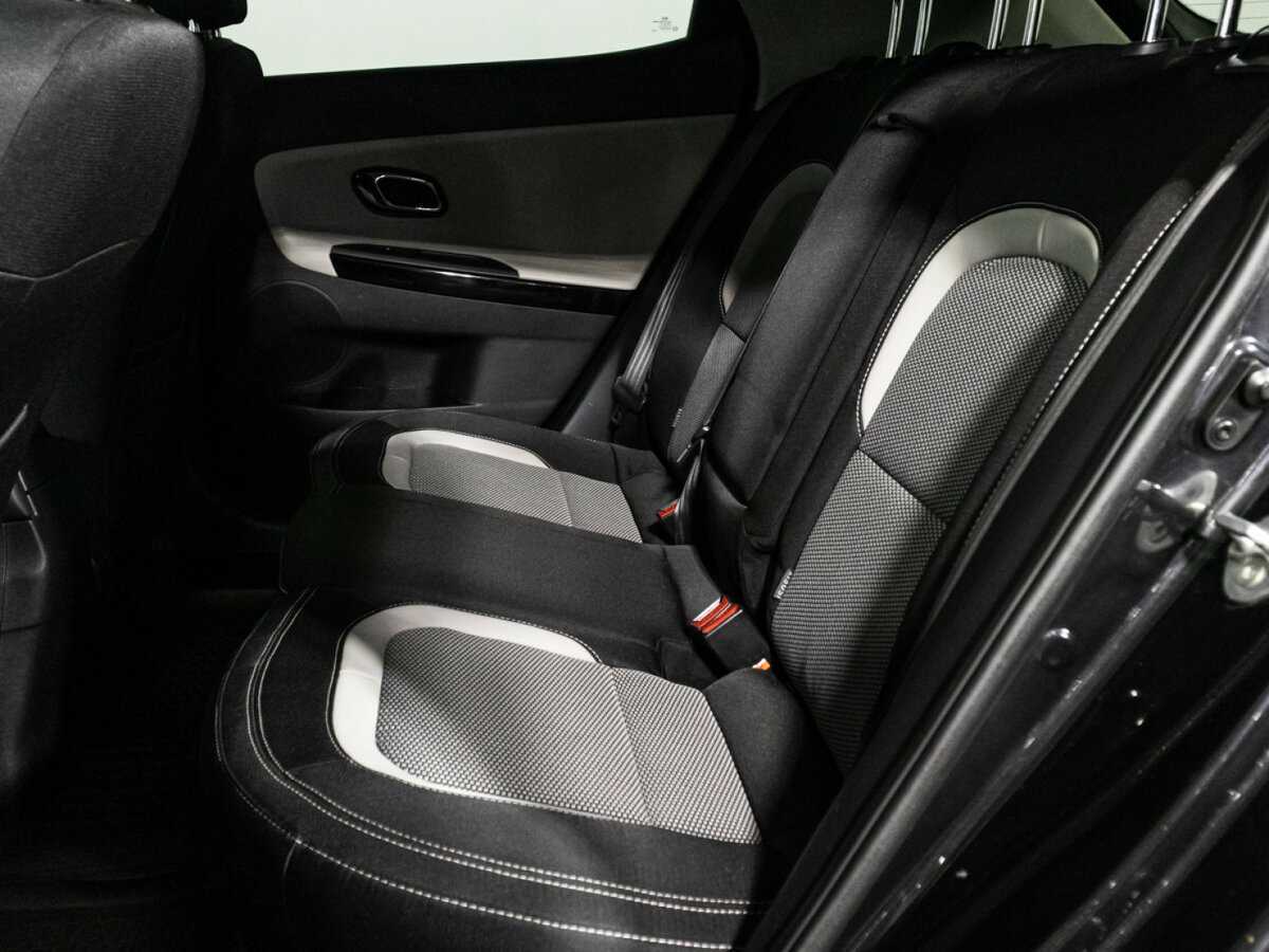 Kia Ceed с пробегом — 2015 год. Фото: #9