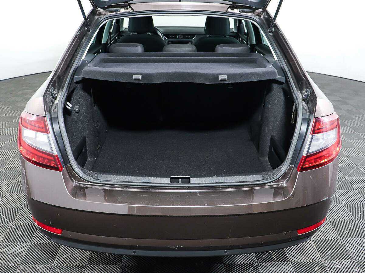 Skoda Octavia с пробегом — 2018 год. Фото: #8