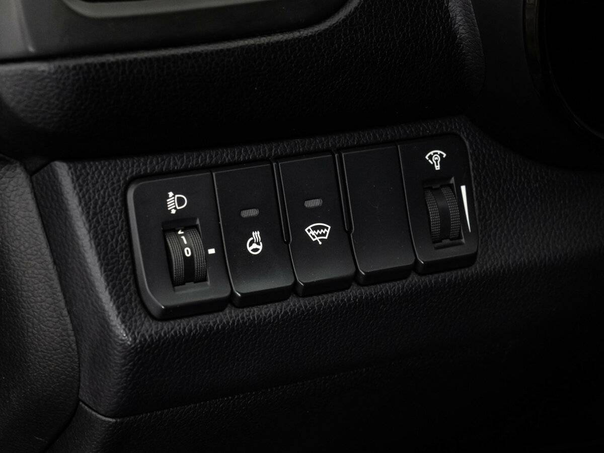 Kia Rio с пробегом — 2012 год. Фото: #13