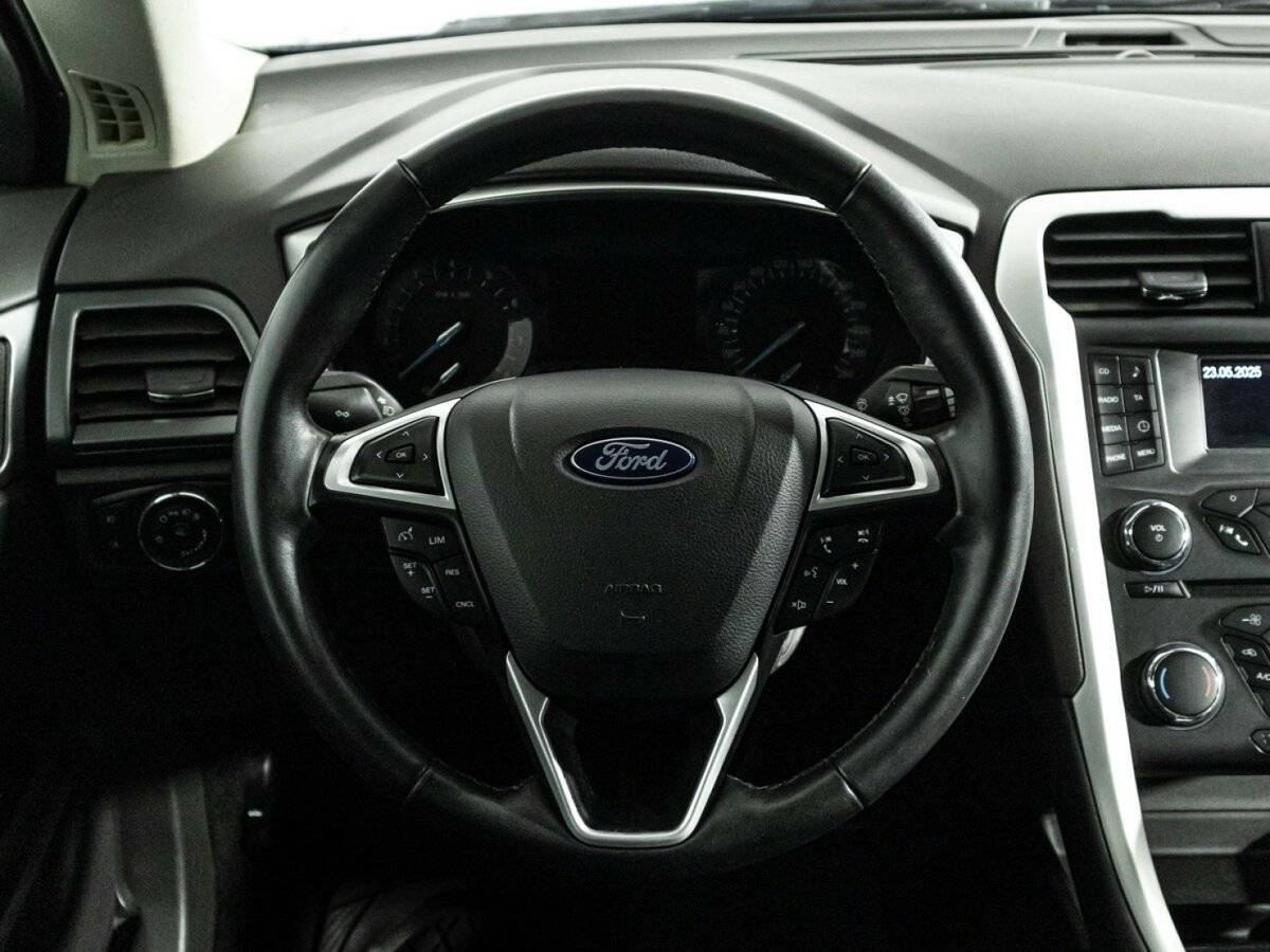Ford Mondeo с пробегом — 2015 год. Фото: #16