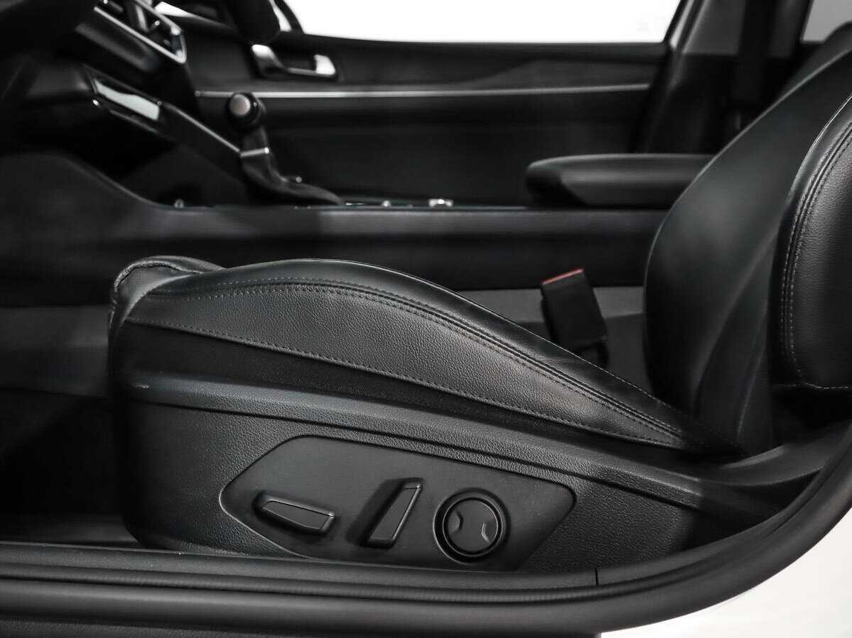 Kia K5 с пробегом — 2021 год. Фото: #9