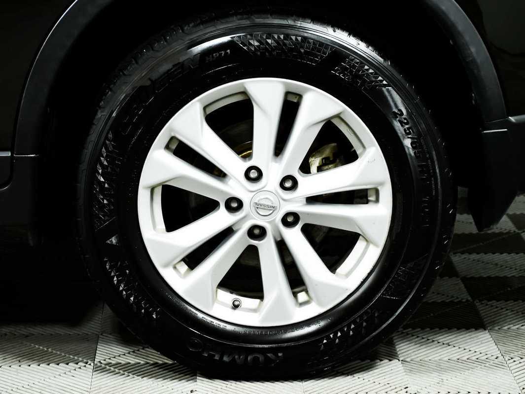 Nissan X-Trail с пробегом — 2016 год. Фото: #13