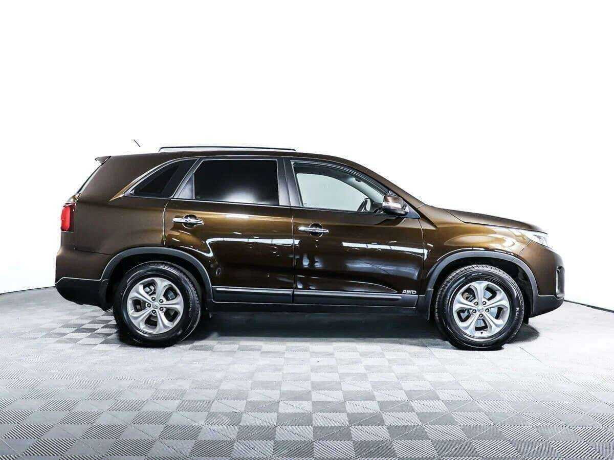 Kia Sorento с пробегом — 2016 год. Фото: #3