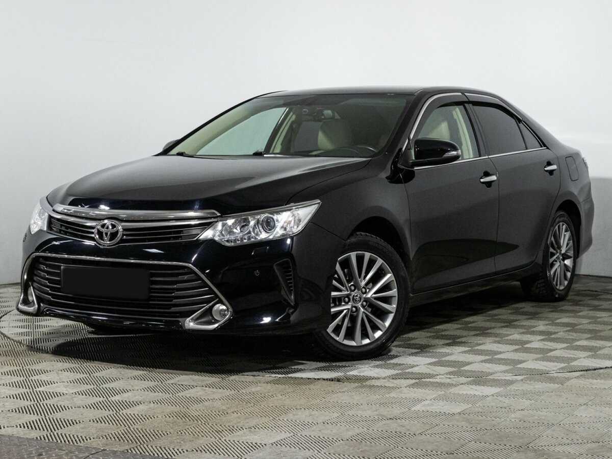 Toyota Camry с пробегом — 2016 год. Фото: #0