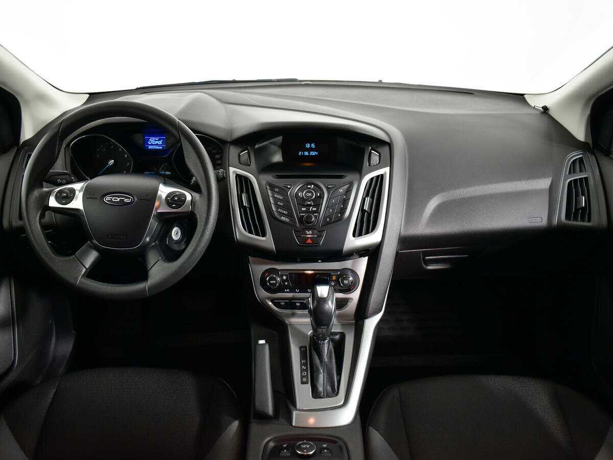 Ford Focus с пробегом — 2014 год. Фото: #11