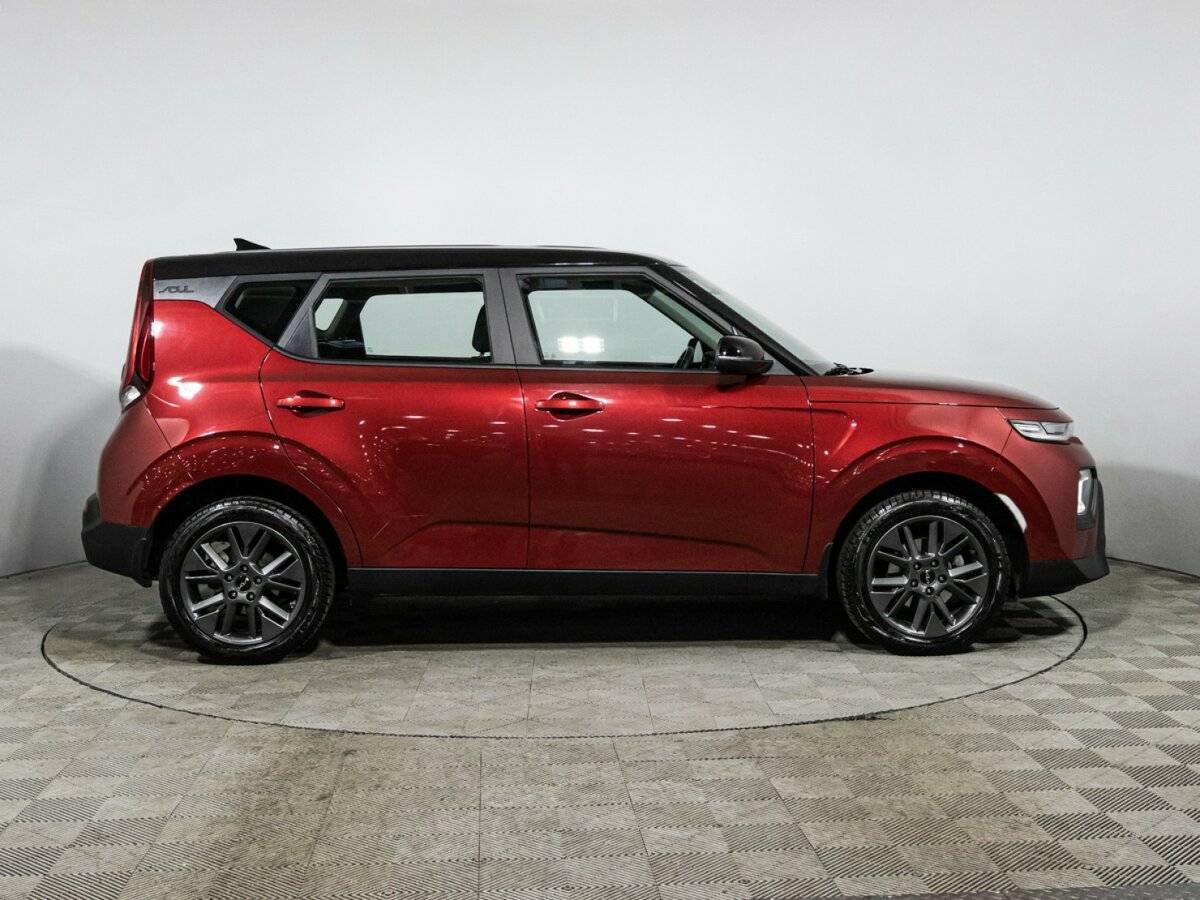 Kia Soul с пробегом — 2022 год. Фото: #3