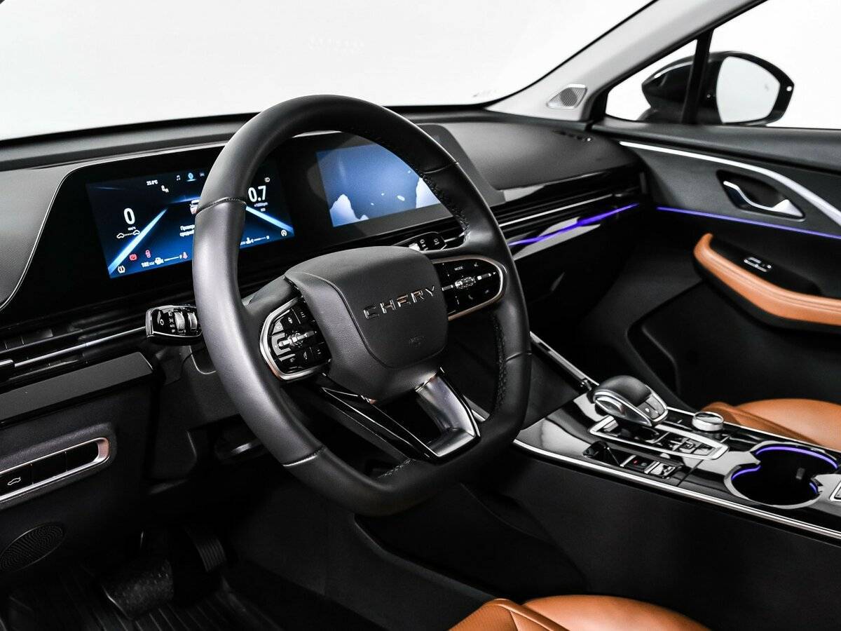 OMODA C5 с пробегом — 2023 год. Фото: #11