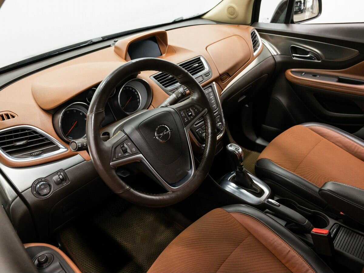 Opel Mokka с пробегом — 2013 год. Фото: #12