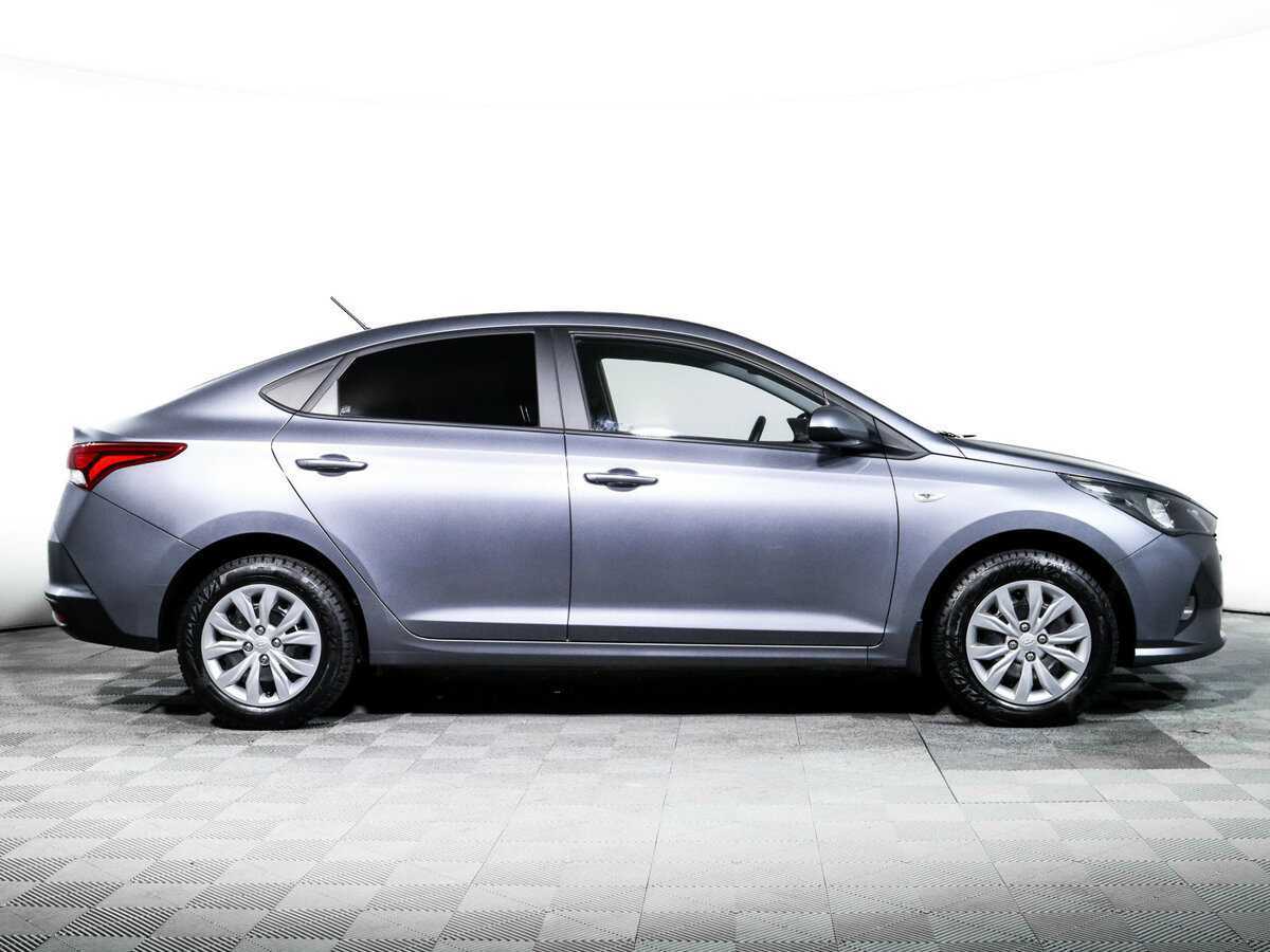 Hyundai Solaris с пробегом — 2020 год. Фото: #3