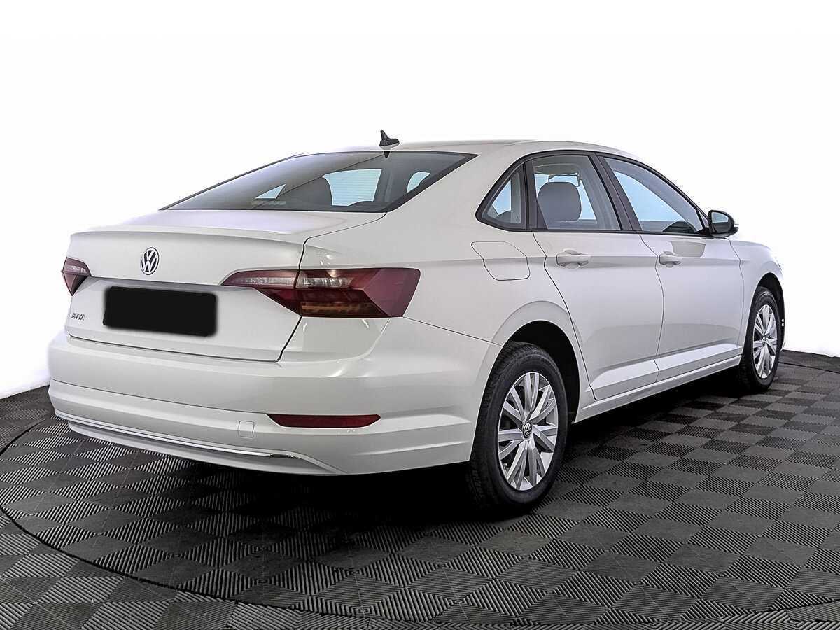 Volkswagen Jetta с пробегом — 2020 год. Фото: #4