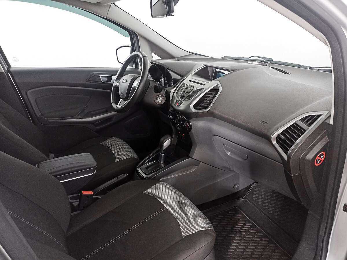 Ford EcoSport с пробегом — 2015 год. Фото: #10