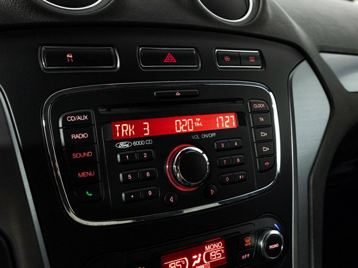 Ford Mondeo с пробегом — 2013 год. Фото: #16