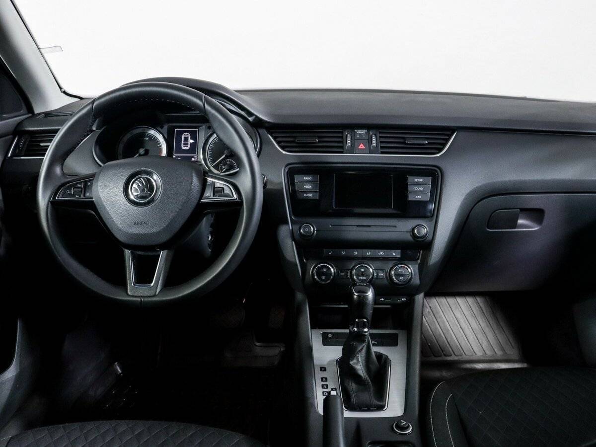 Skoda Octavia с пробегом — 2016 год. Фото: #7