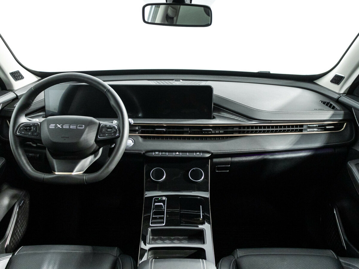EXEED LX с пробегом — 2023 год. Фото: #12