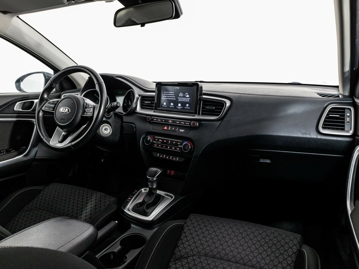 Kia Ceed с пробегом — 2019 год. Фото: #6