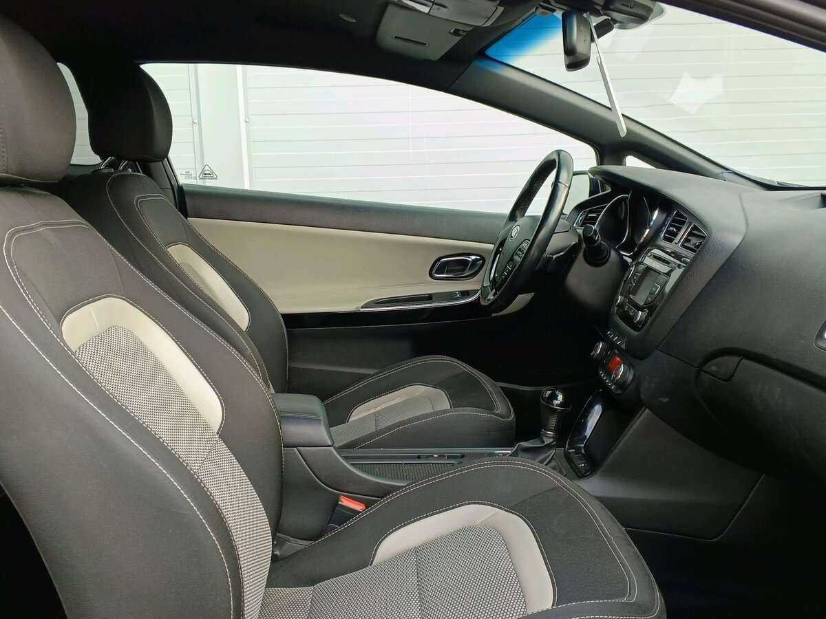 Kia Ceed с пробегом — 2015 год. Фото: #11