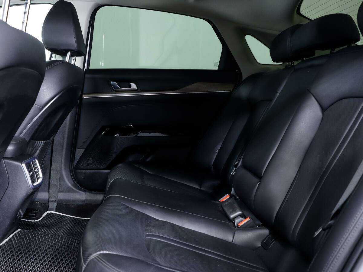 Kia K5 с пробегом — 2020 год. Фото: #8