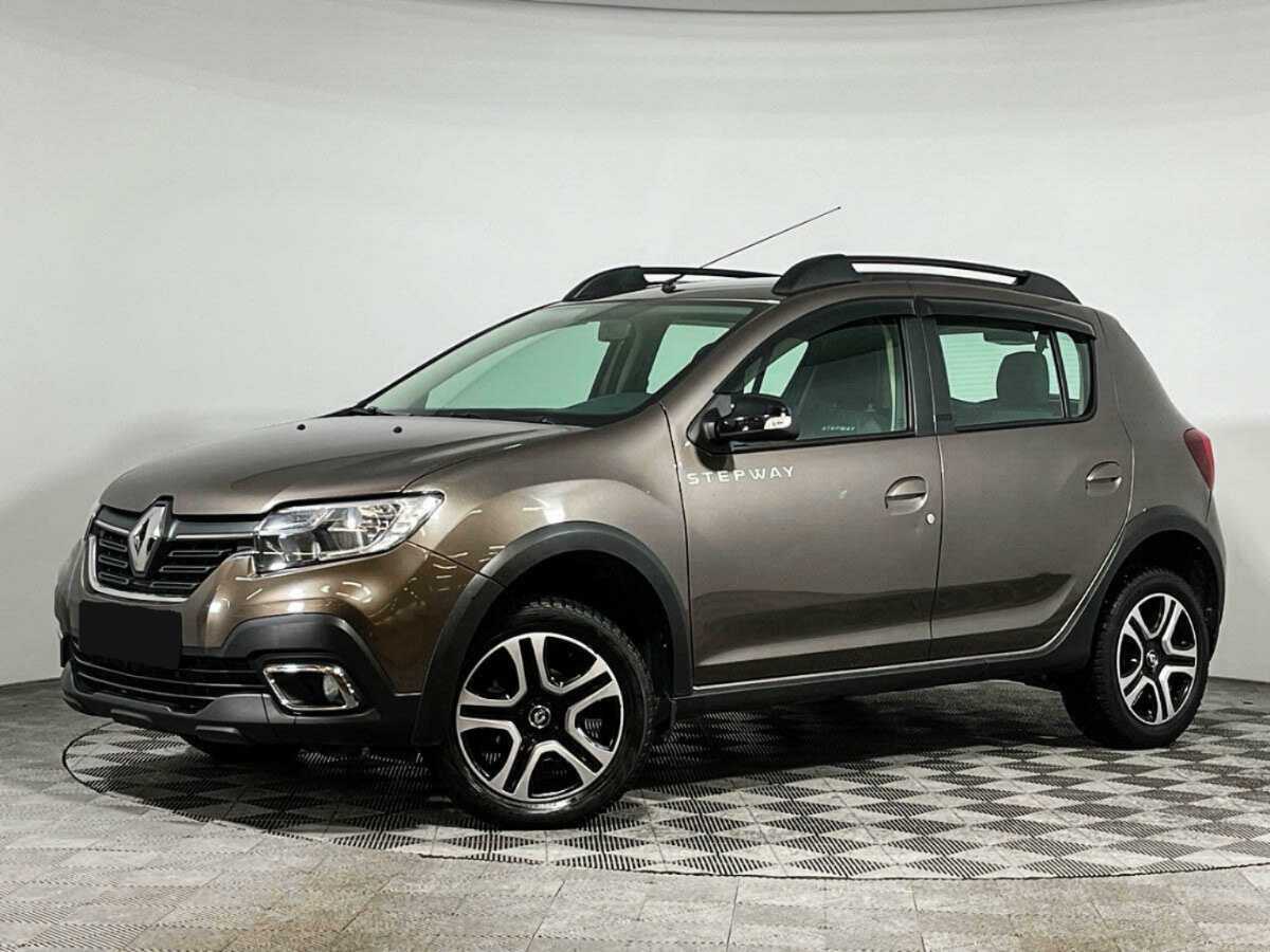 Renault Sandero с пробегом — 2019 год. Посмотреть фото