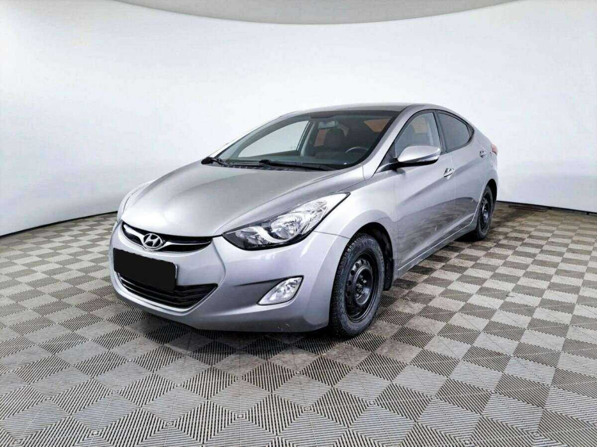 Hyundai Elantra с пробегом — 2013 год. Посмотреть фото