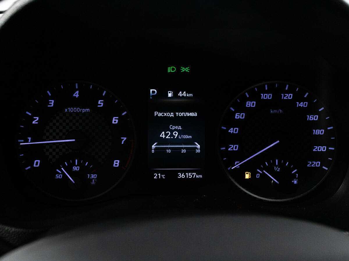 Hyundai Solaris с пробегом — 2021 год. Фото: #11