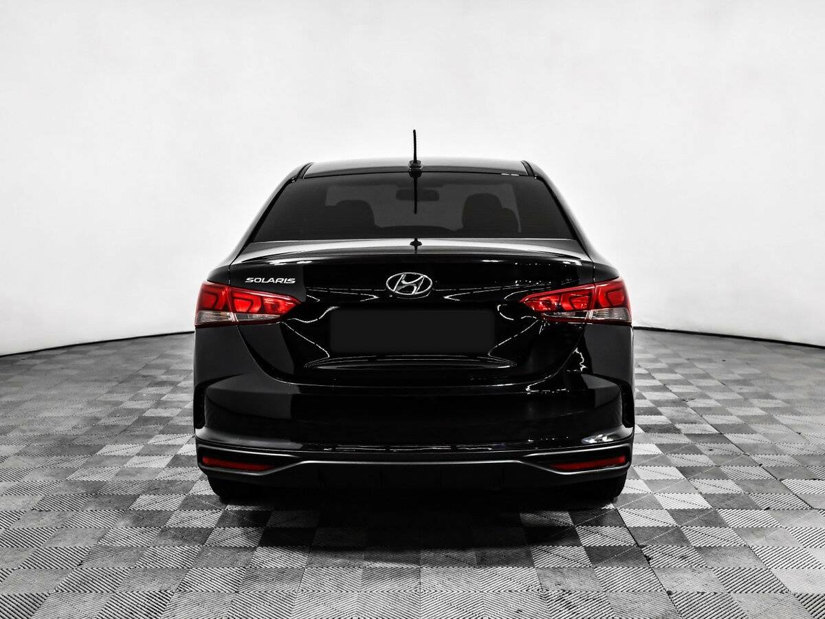 Hyundai Solaris с пробегом — 2021 год. Фото: #5