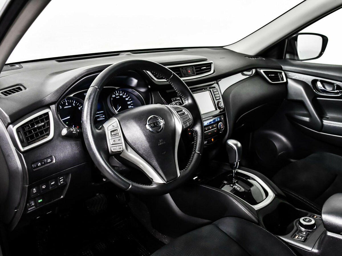 Nissan X-Trail с пробегом — 2015 год. Фото: #9