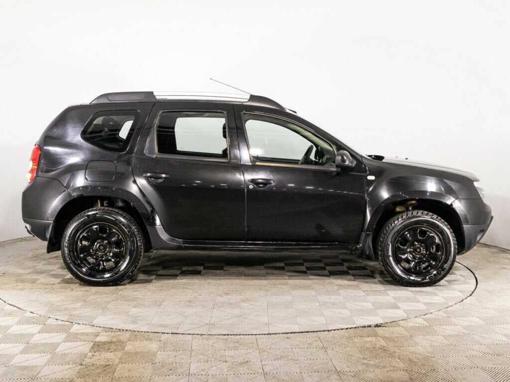 Renault Duster с пробегом — 2013 год. Фото: #3