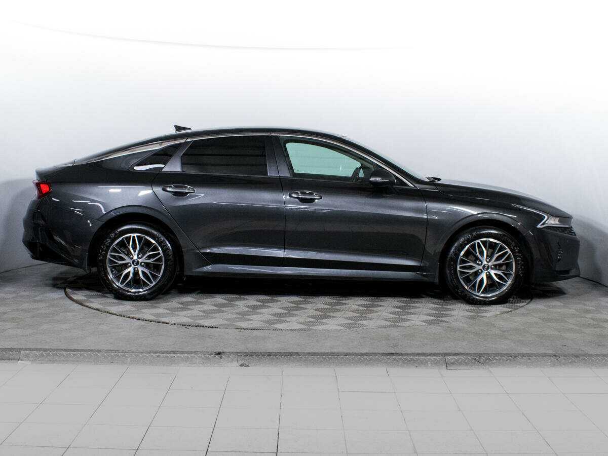 Kia K5 с пробегом — 2021 год. Фото: #3