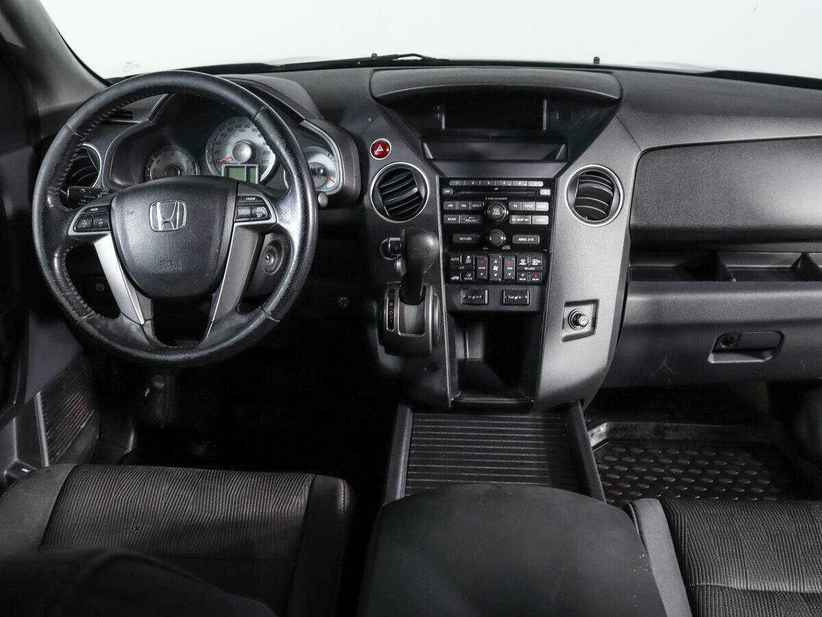 Honda Pilot с пробегом — 2013 год. Фото: #10