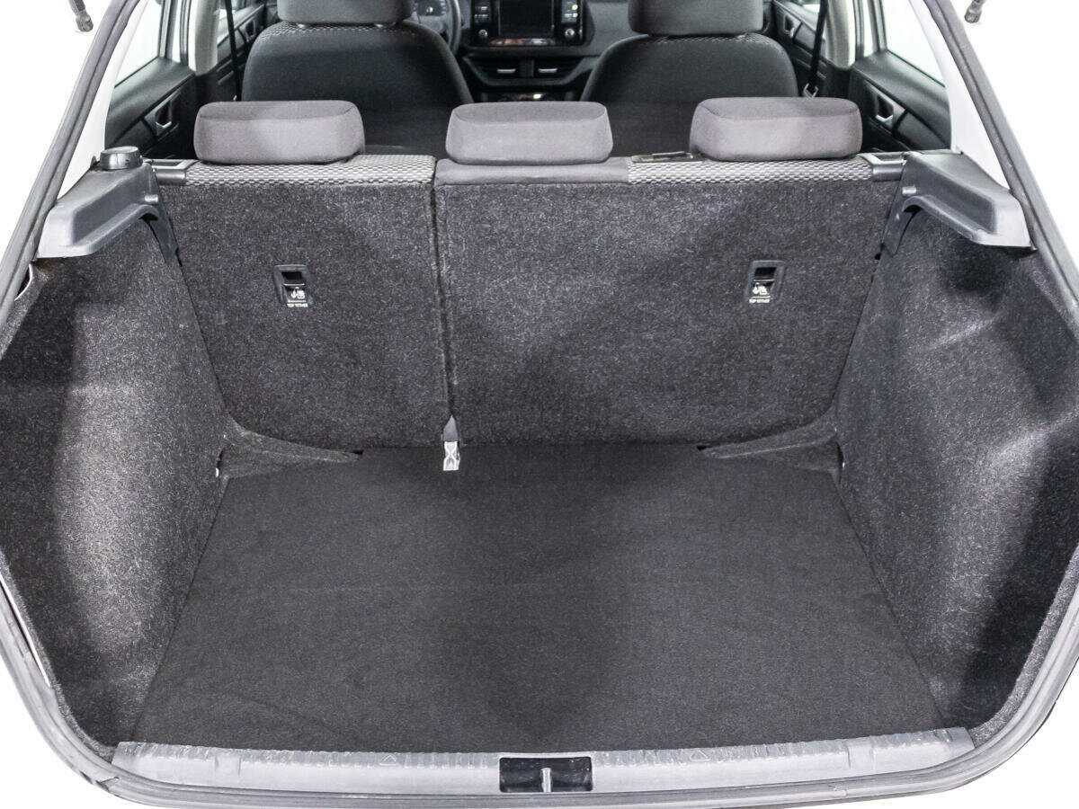 Volkswagen Polo с пробегом — 2021 год. Фото: #14