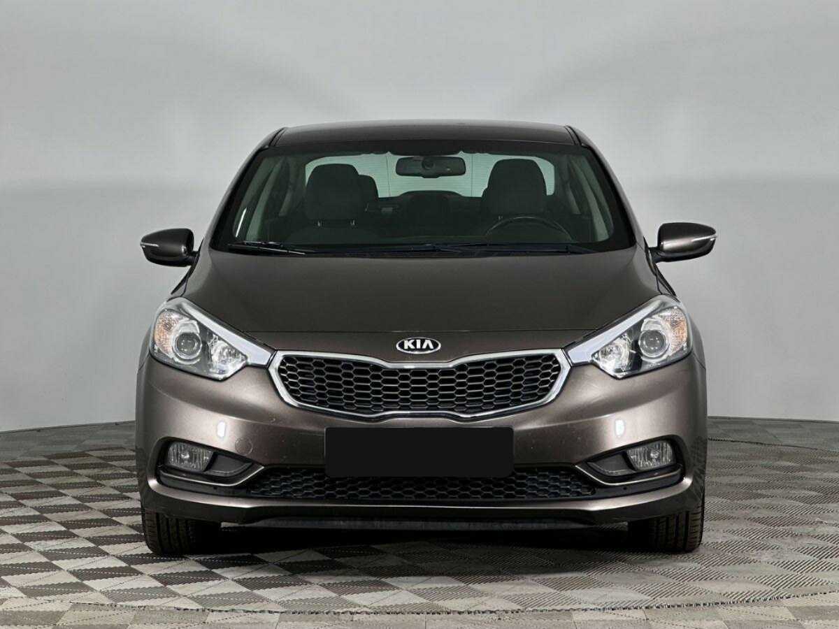 Kia Cerato с пробегом — 2014 год. Фото: #2