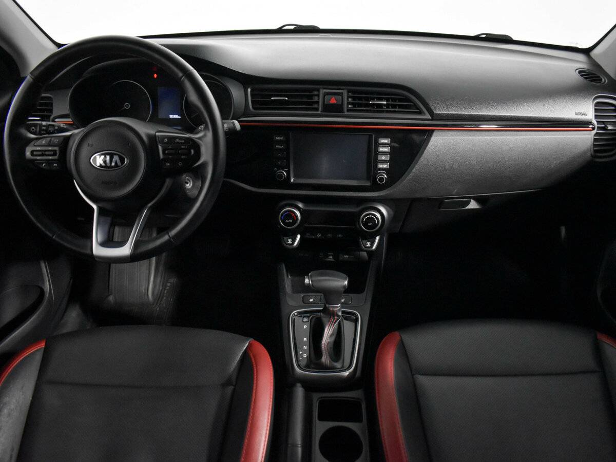 Kia Rio с пробегом — 2020 год. Фото: #17