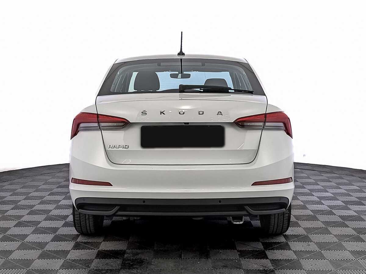Skoda Rapid с пробегом — 2020 год. Фото: #5