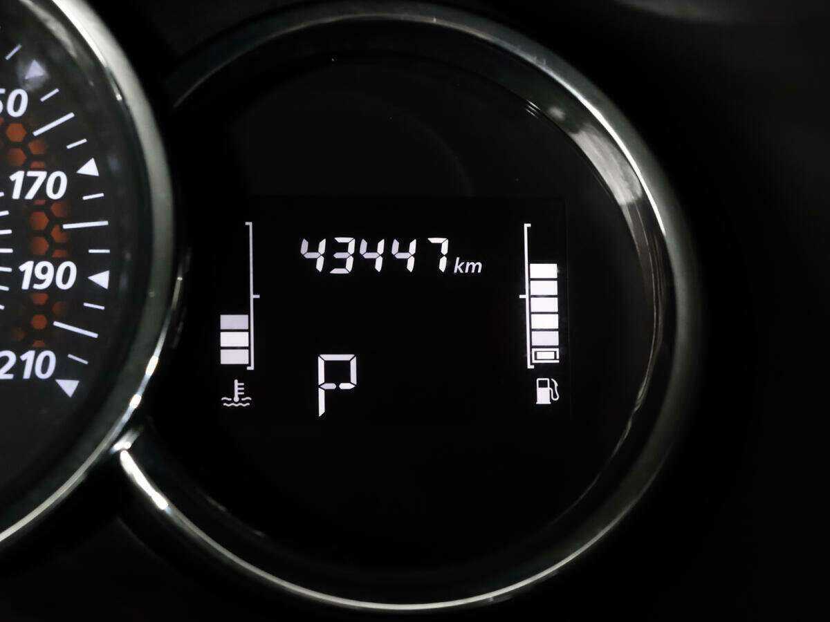 Renault Logan с пробегом — 2022 год. Фото: #13