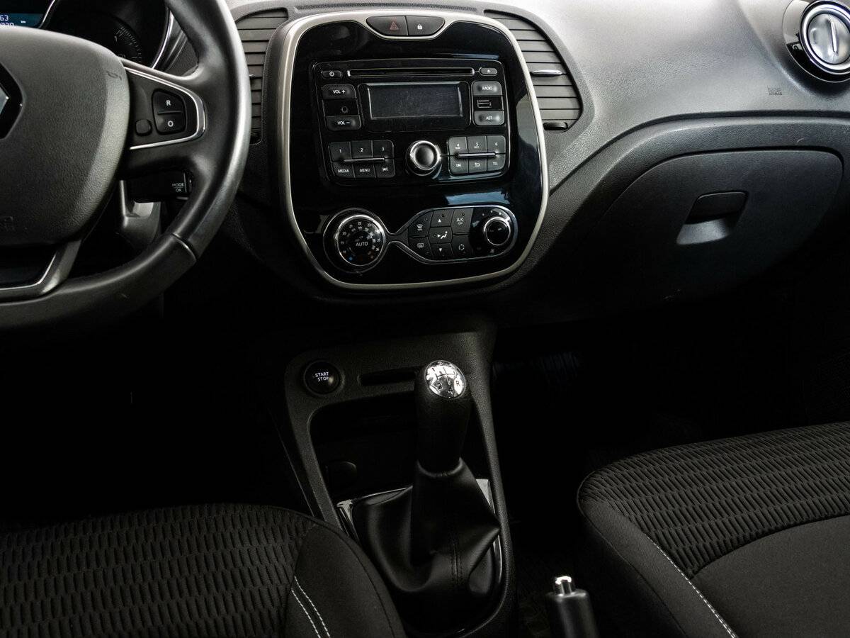 Renault Kaptur с пробегом — 2017 год. Фото: #8