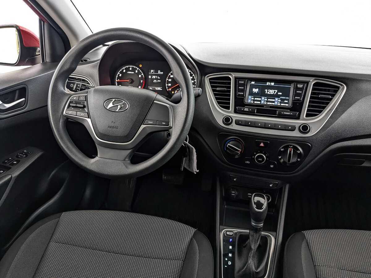 Hyundai Solaris с пробегом — 2021 год. Фото: #20