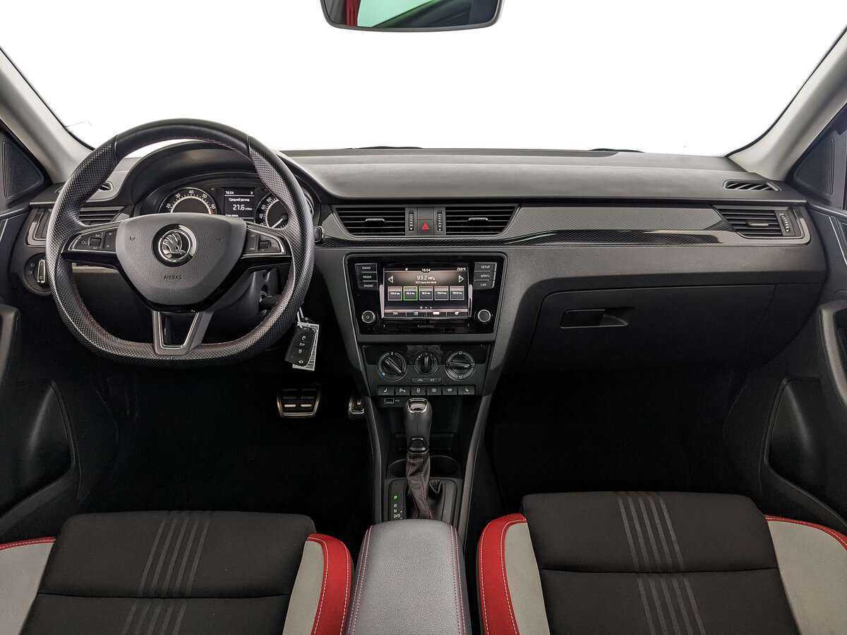 Skoda Rapid с пробегом — 2019 год. Фото: #9