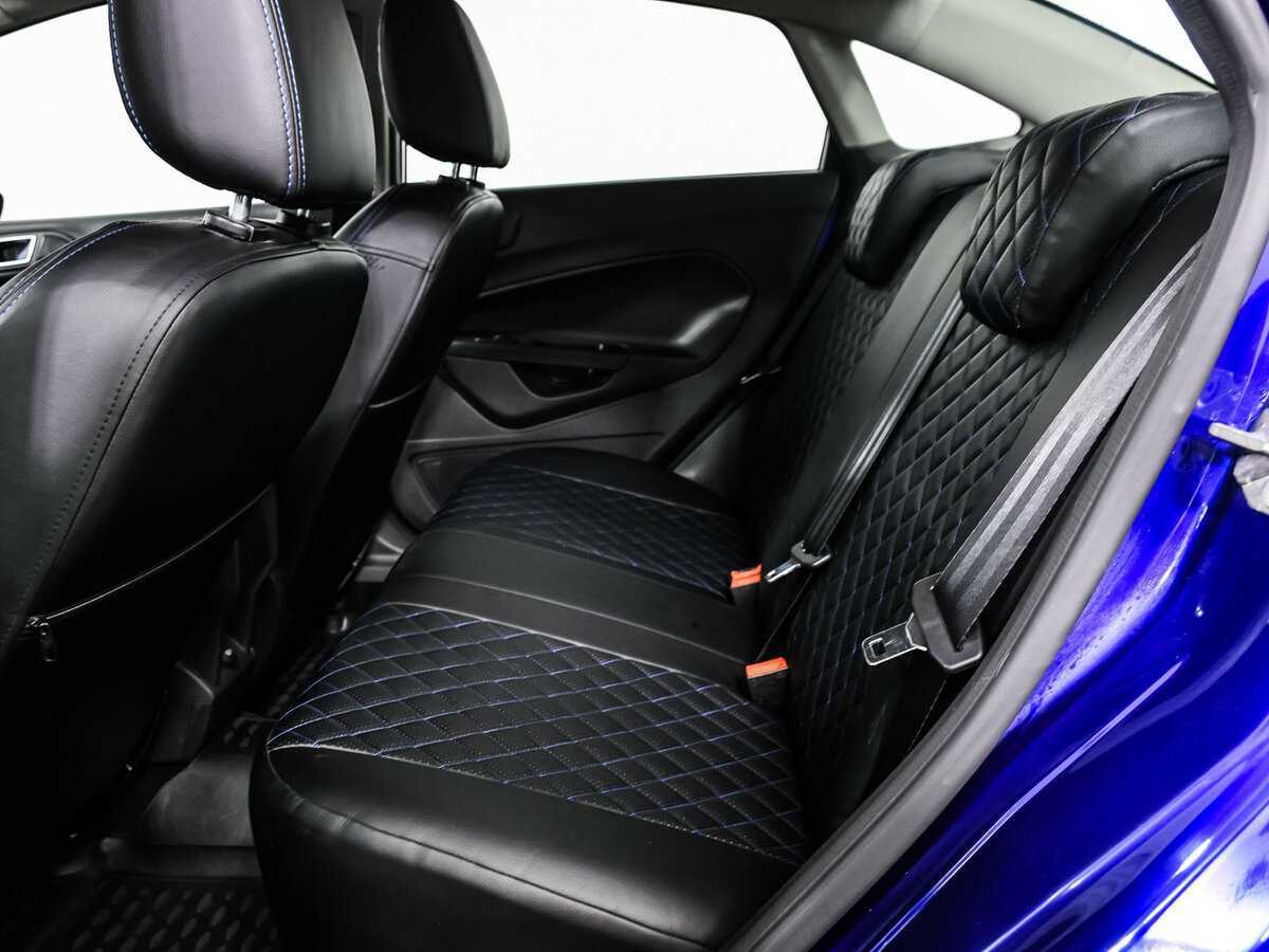 Ford Fiesta с пробегом — 2015 год. Фото: #12