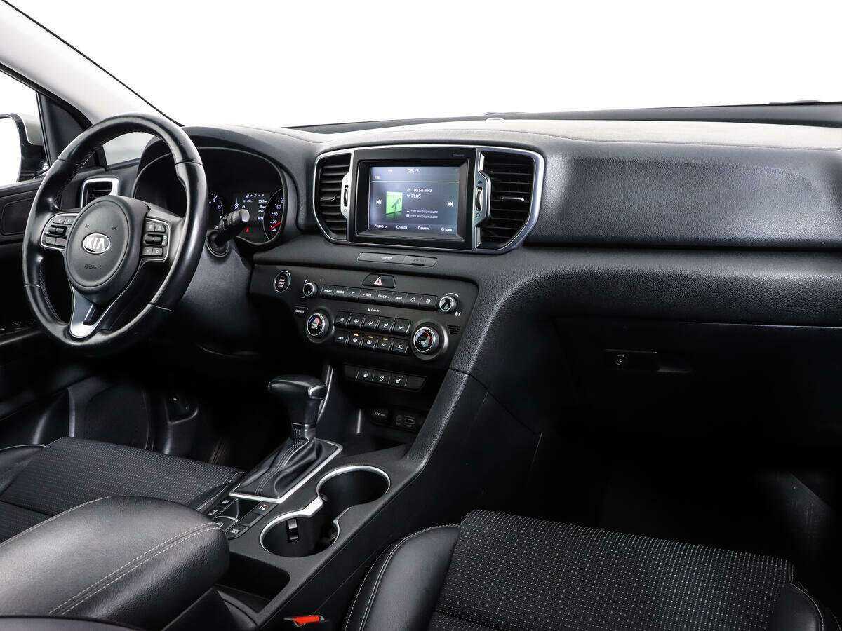 Kia Sportage с пробегом — 2016 год. Фото: #6