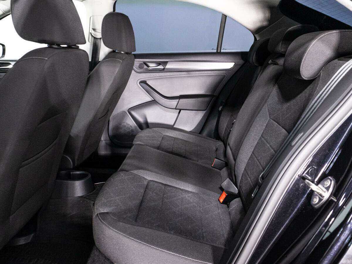 Volkswagen Polo с пробегом — 2021 год. Фото: #9