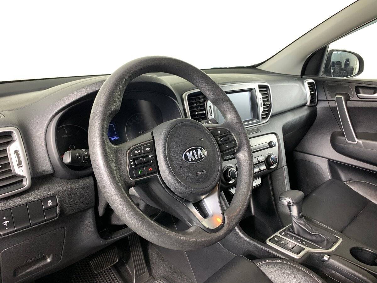 Kia Sportage с пробегом — 2016 год. Фото: #10