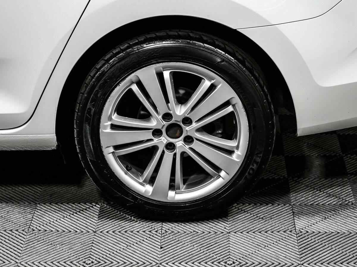 Skoda Rapid с пробегом — 2021 год. Фото: #13