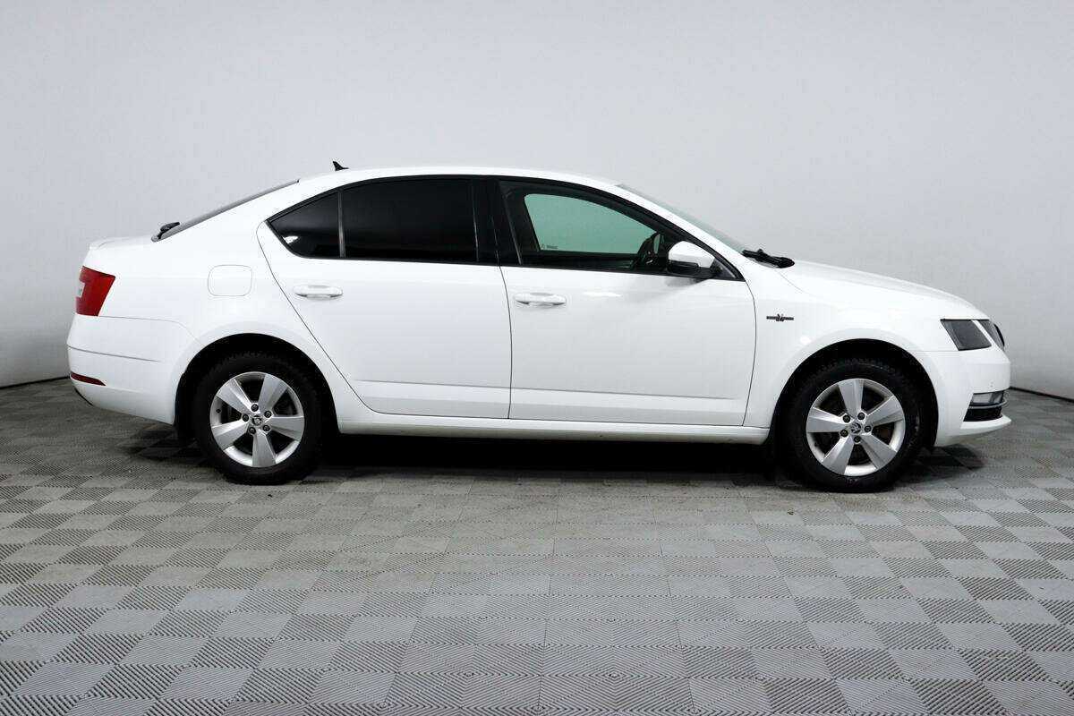 Skoda Octavia с пробегом — 2019 год. Фото: #3