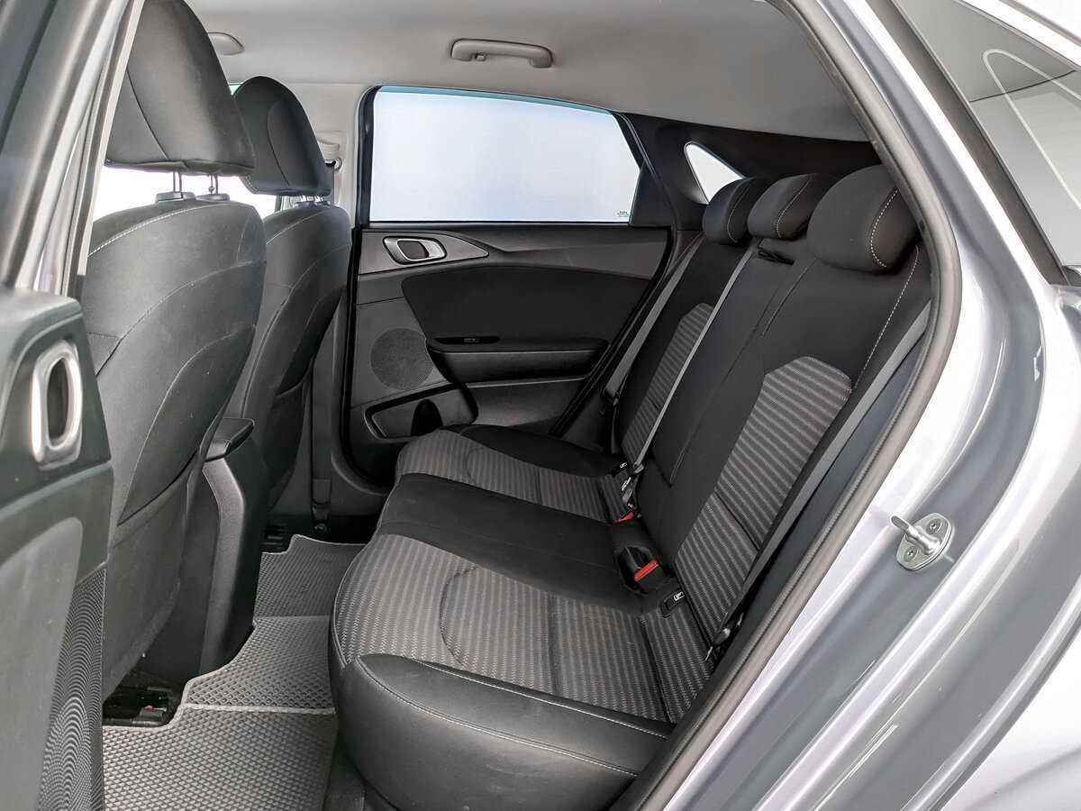 Kia Ceed с пробегом — 2021 год. Фото: #9