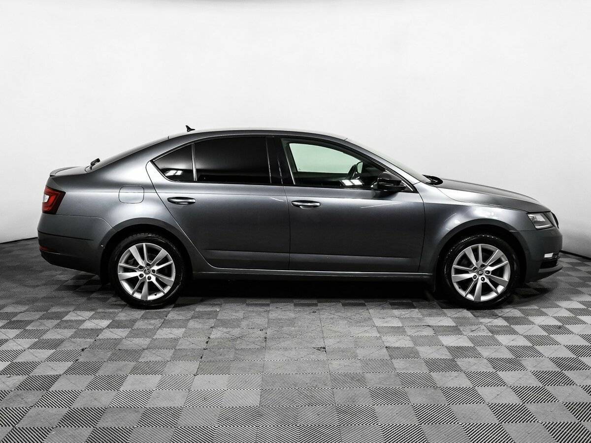 Skoda Octavia с пробегом — 2017 год. Фото: #3