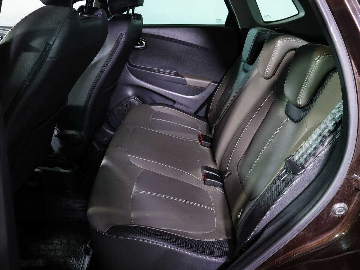 Renault Kaptur с пробегом — 2017 год. Фото: #7